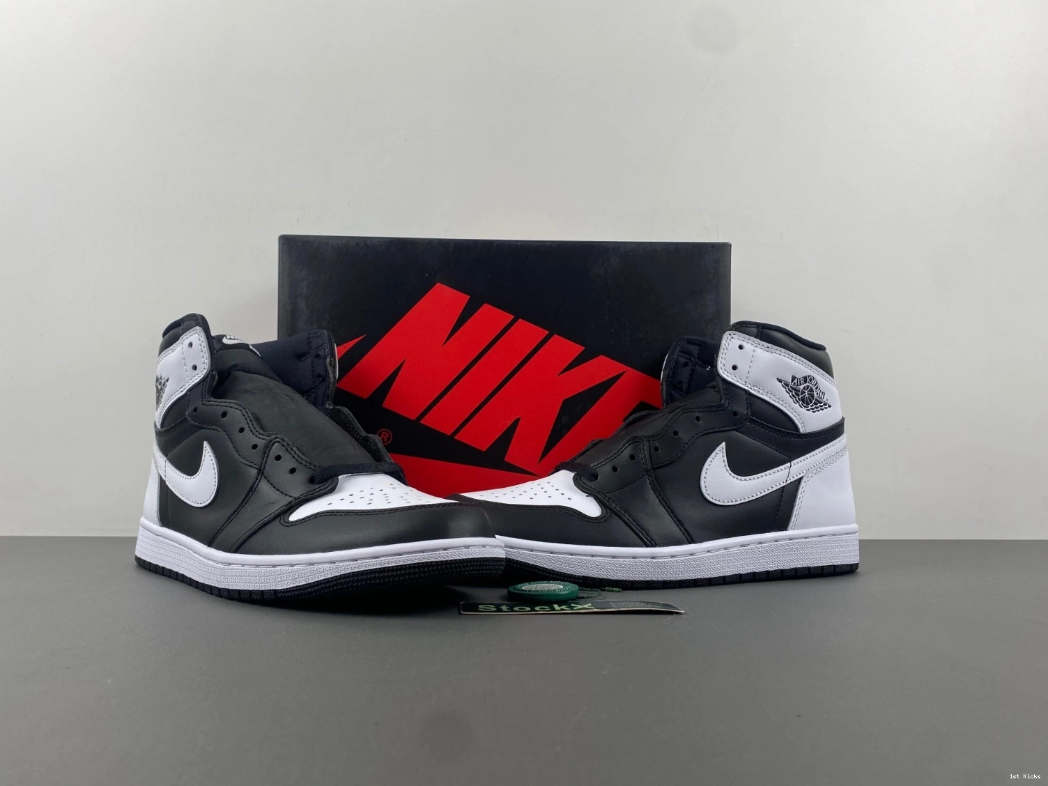 White Jordan DZ5485-010 Air Black 1 1111